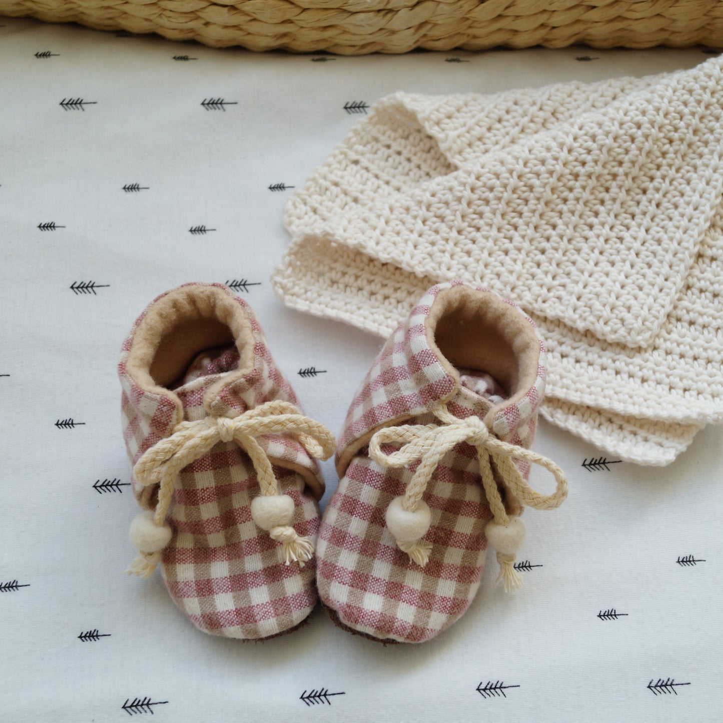 Organic Stay-On Booties - 3 colours