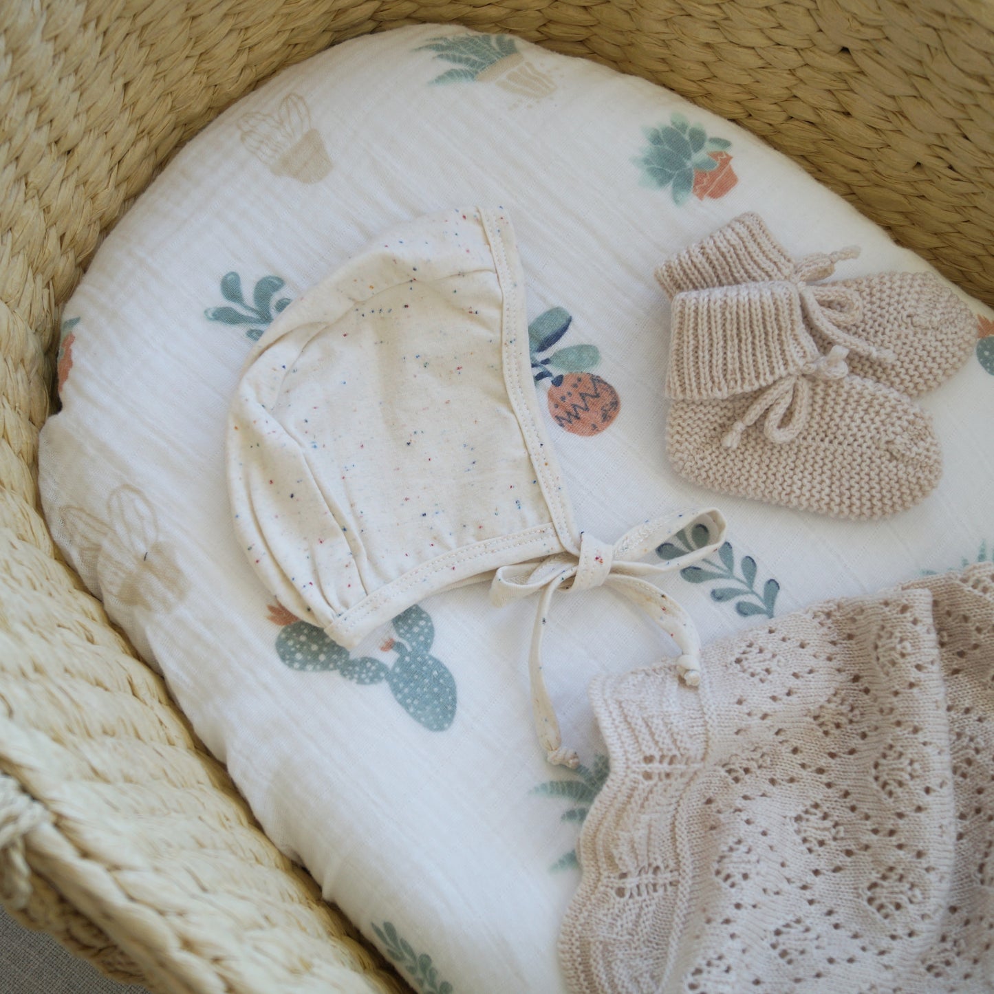 Organic Classic Bonnet